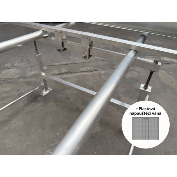 Pěstební stůl hliník s pojezdem a plastovými vanami