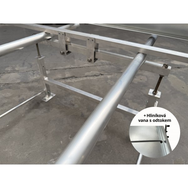 Pěstební stůl hliník s pojezdem a plechovou vanou